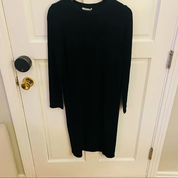 chinese dress ladies Zara Open Back Dress Blue Navy Crepe High Neck Long Sleeves Midi Colum –  The Thriftanista Closet